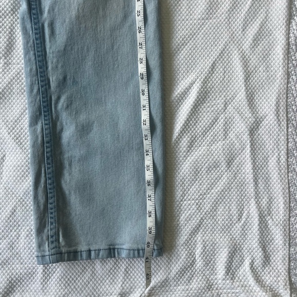 Calvin Klein Women's Straight Leg Jeans - Light‎ Blue - Picture 9 of 9